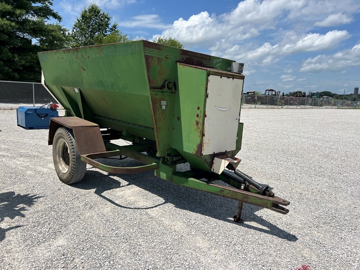 #204609-•-henke-b240-tmr-image-1