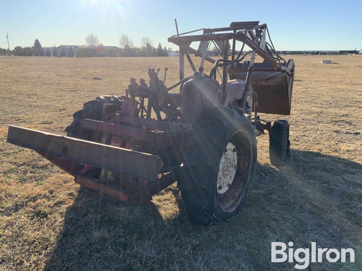 ford-tractor-image-5