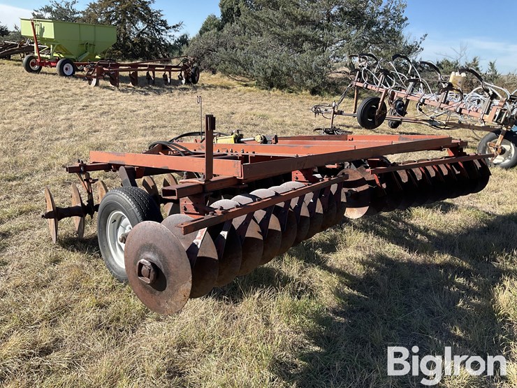 international-330-image-7