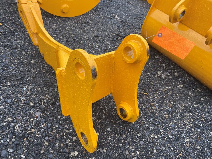 caterpillar-305-image-3