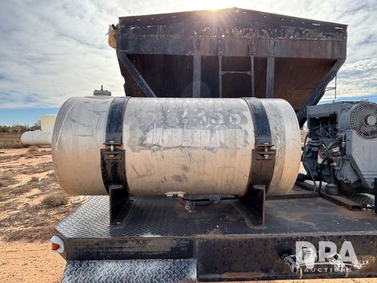 1998-daco-trailer-corp.-dry-tender-trailer-(gp12101,-unit-793)-image-22