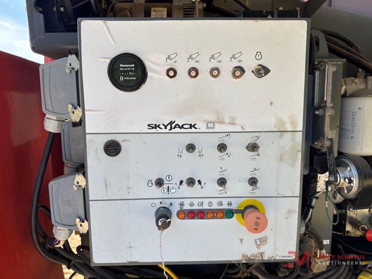 2015-skyjack-sj66t-image-19