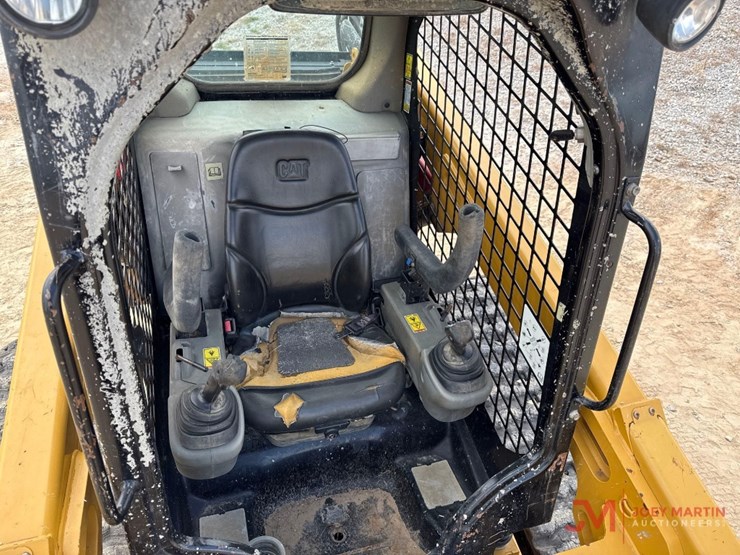 2017-caterpillar-289d-image-10