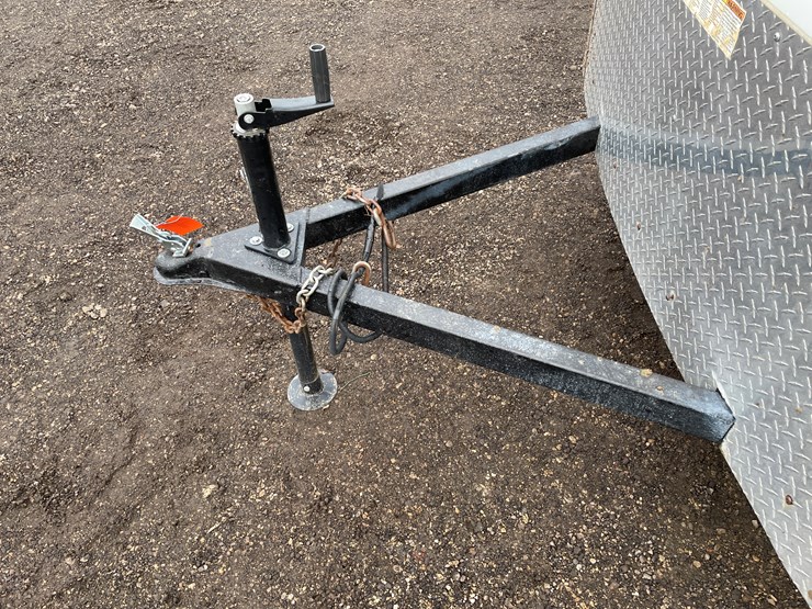 #1089-•-12'-single-axle-enclosed-trailer-(has-wi-title)-image-10