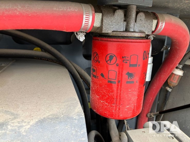 2017-skyjack-sj6826rt-image-18