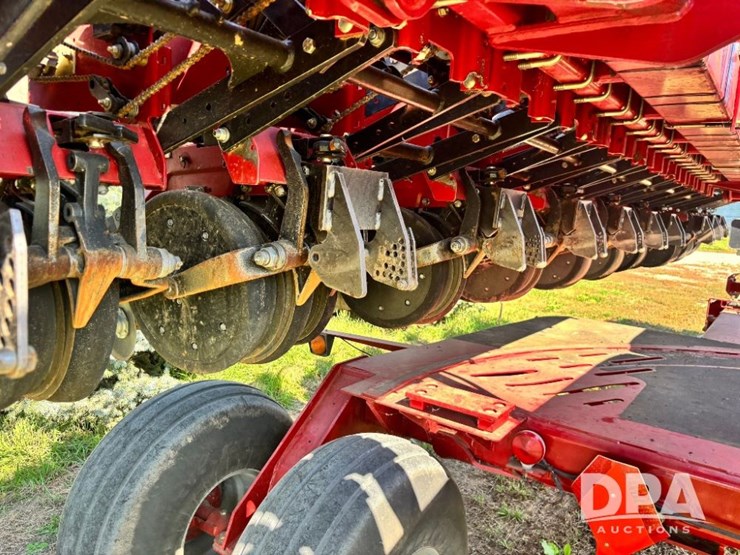 2012-case-ih-1240-image-59