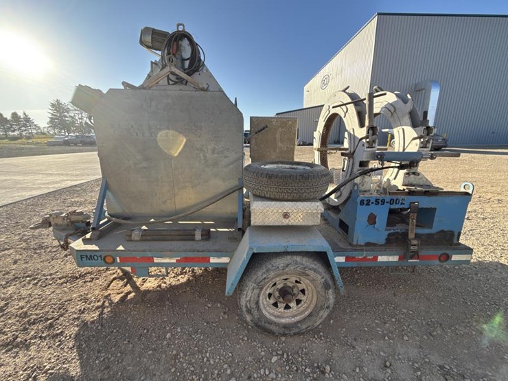 #1477-•-2007-widos-ce07-towable-fusing-machine-image-2