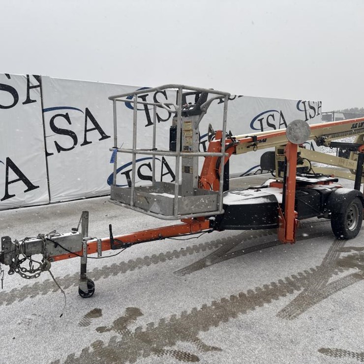 2018 JLG T350