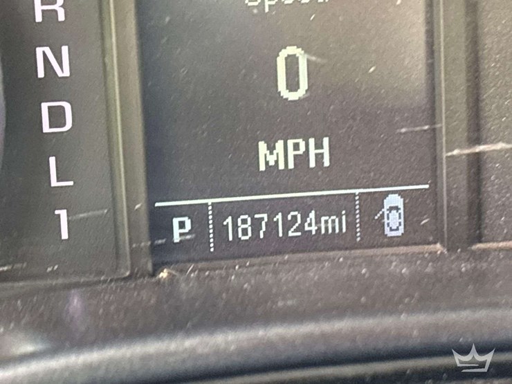 2018-chevrolet-3500-image-6