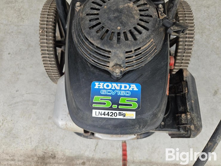 2400-psi-gas-pressure-washer-image-14