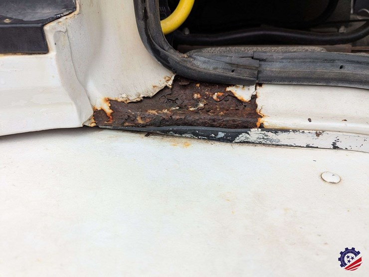 2007-sterling-sc8000-image-15