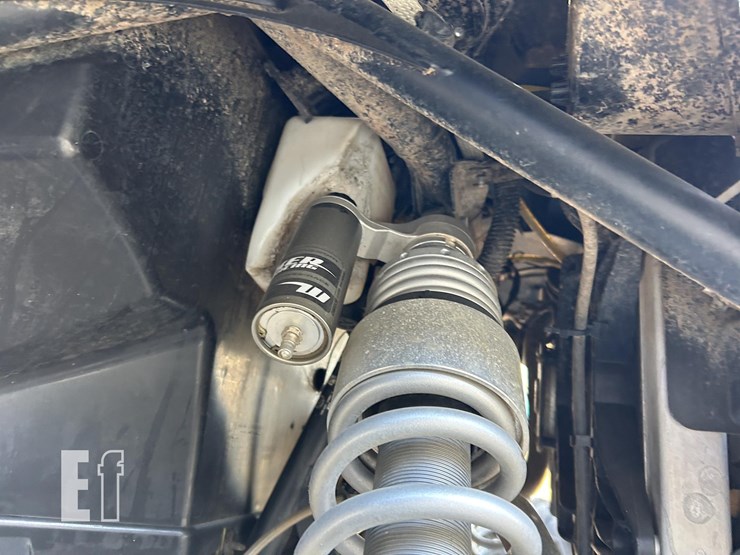 2022-polaris-rzr-1000-image-18