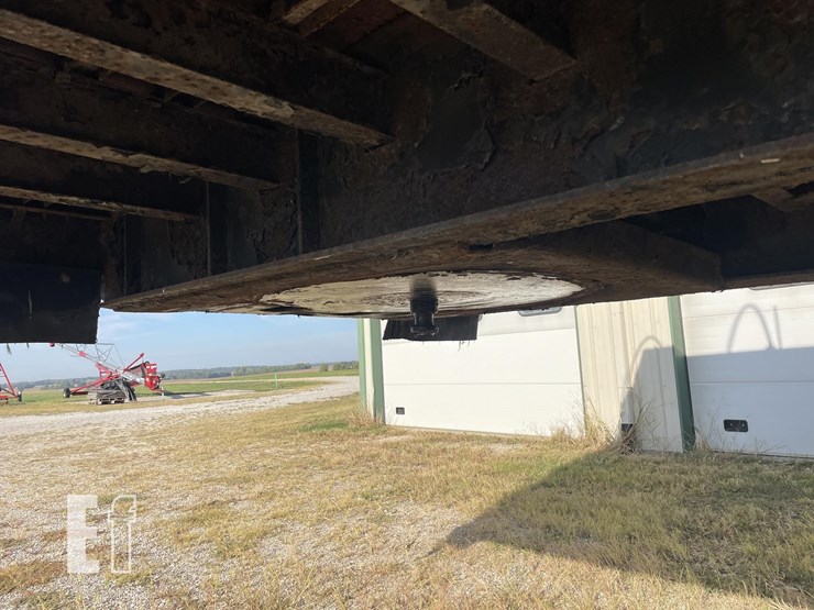 1998-transcraft-48'-x-image-11