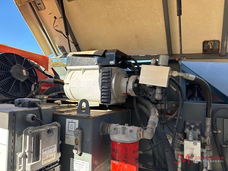 2017-skyjack-sj86t-image-8