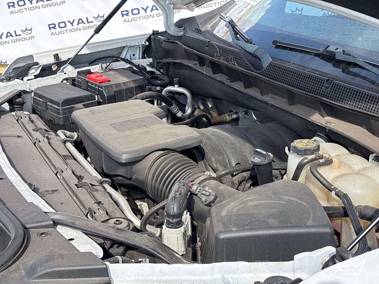 2022-chevrolet-tahoe-image-8