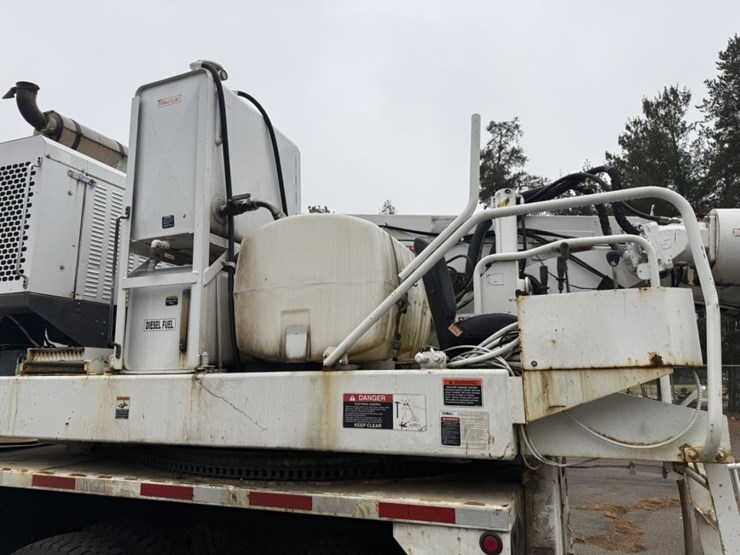 2002-caterpillar-3126-image-32