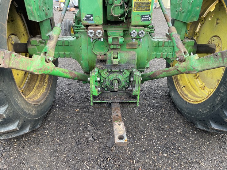 john-deere-4020-image-29