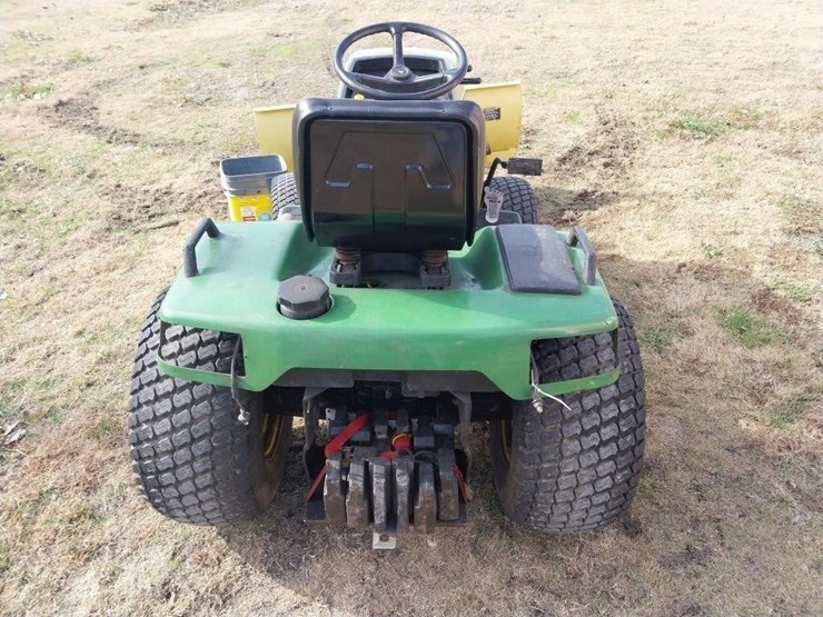 john-deere-445-image-4