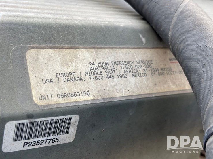 2006-freightliner-day-cab-truck-(gp12099,-unit-802)-image-61