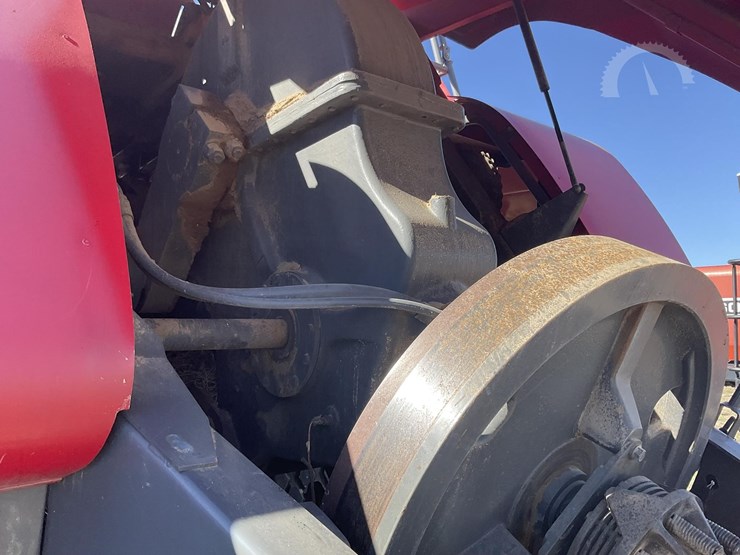 2013-massey-ferguson-2190-image-39