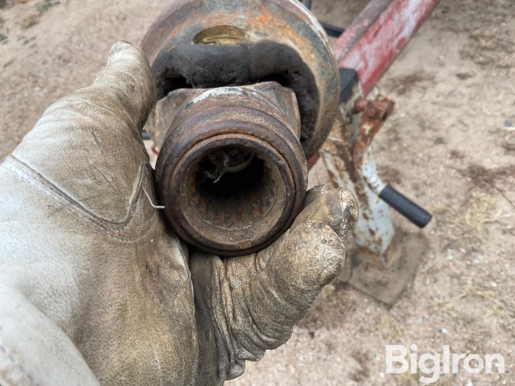 new-holland-3118-image-10