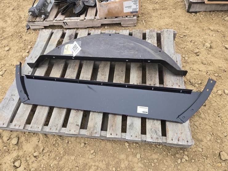 case-ih-7010-image-1