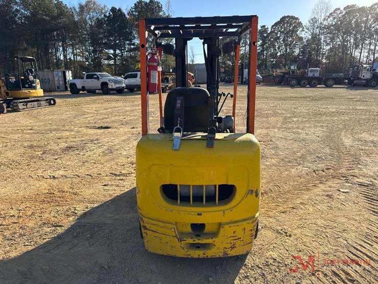 komatsu-fg25t-12-image-10