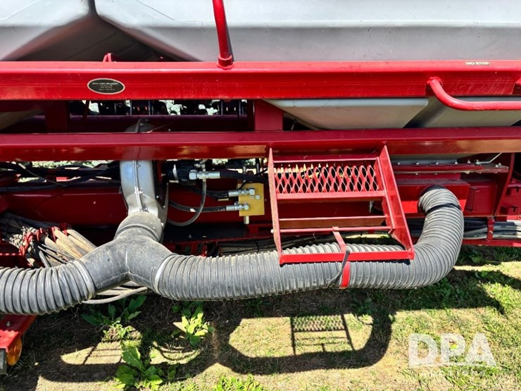 2012-case-ih-1240-image-65