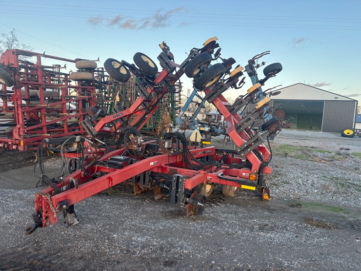 case-ih-5300-image-2