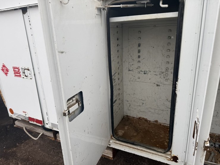 2006-caterpillar-c7-image-30