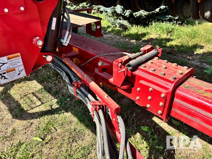 2012-case-ih-1240-image-69