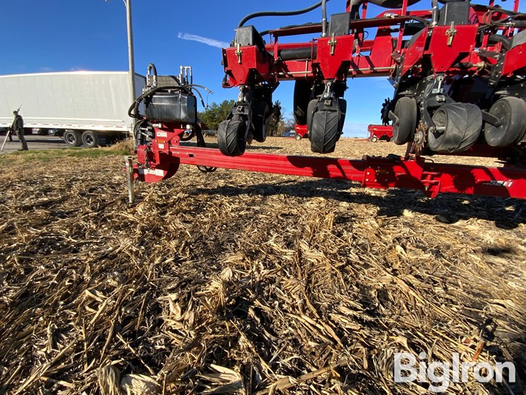 2010-case-ih-2010-image-17