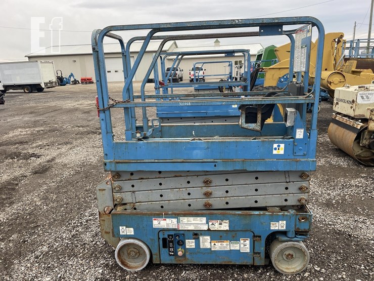 genie-gs1930-image-5