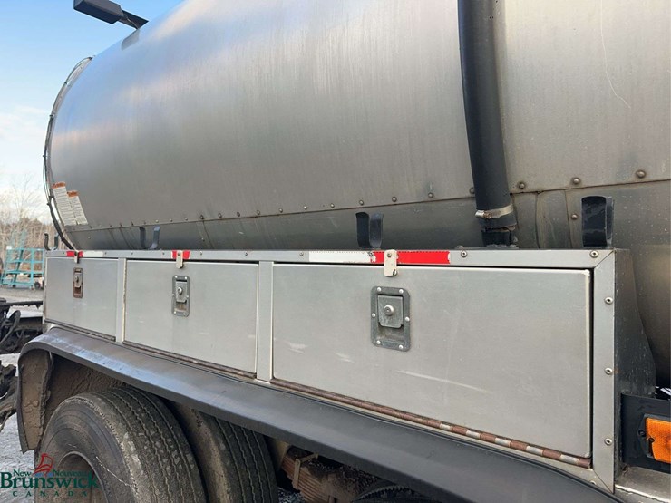 1999-international-2574-image-15