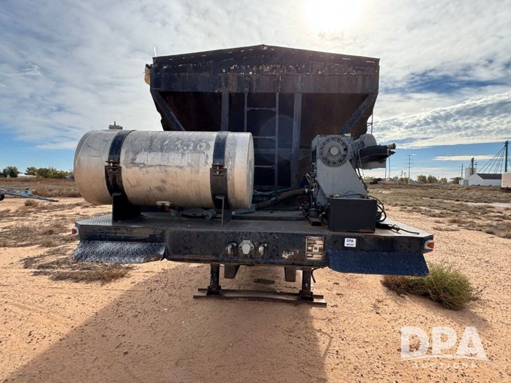 1998-daco-trailer-corp.-dry-tender-trailer-(gp12101,-unit-793)-image-3