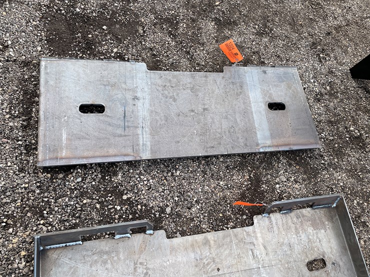#1227-•-skidsteer-adapter-plates-image-4