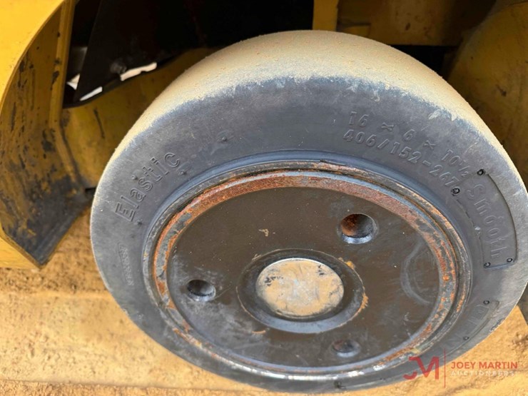 2022-caterpillar-2c6000-image-9