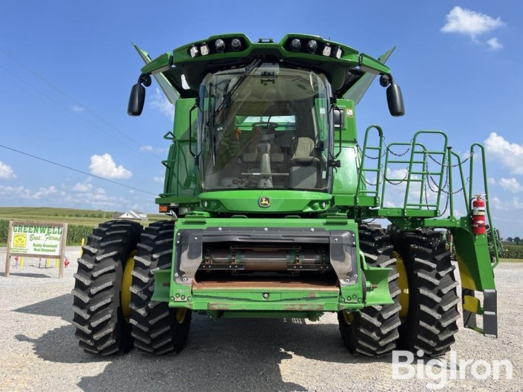 2024-john-deere-s780-image-2