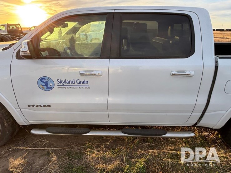 2019-dodge-1500-image-20