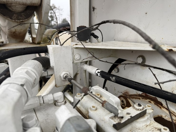 2002-caterpillar-3126-image-43