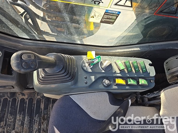 2023-sany-sy225-image-130