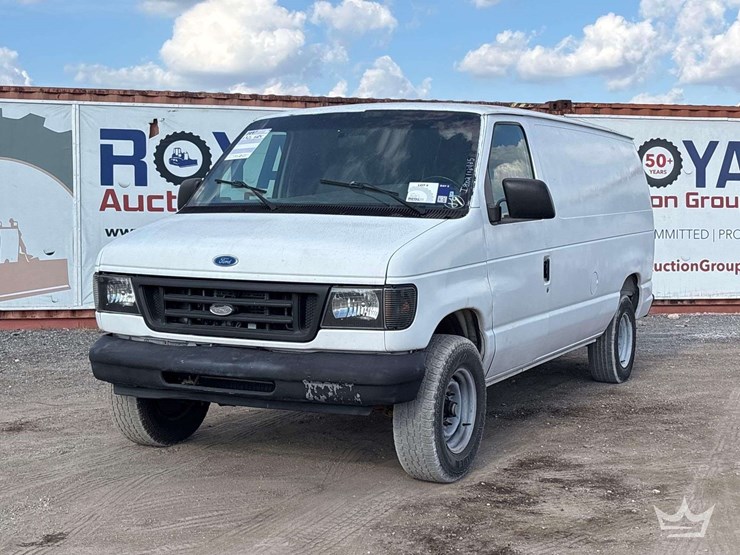 1997-ford-cargo-image-1
