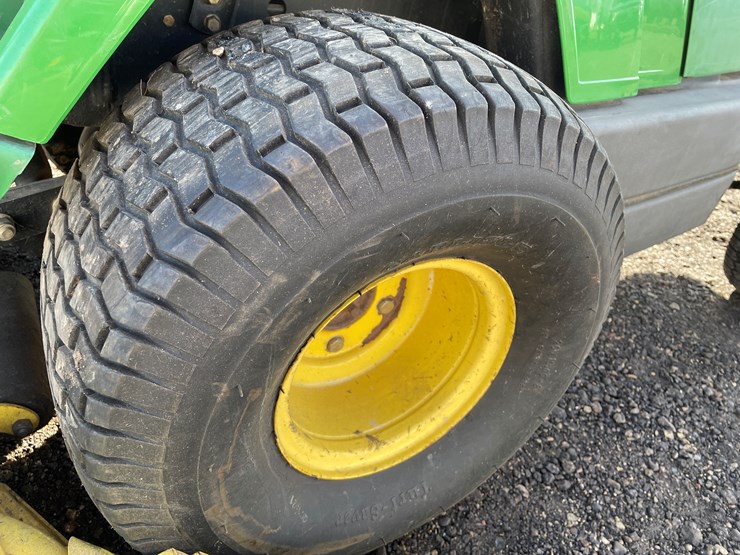 john-deere-f725-image-13