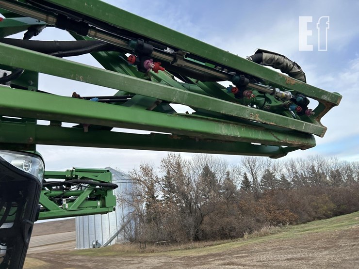 2017-john-deere-r4038-image-50