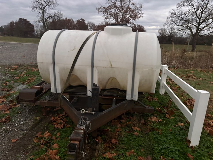 #1510-•-flatbed-water-tender-image-1