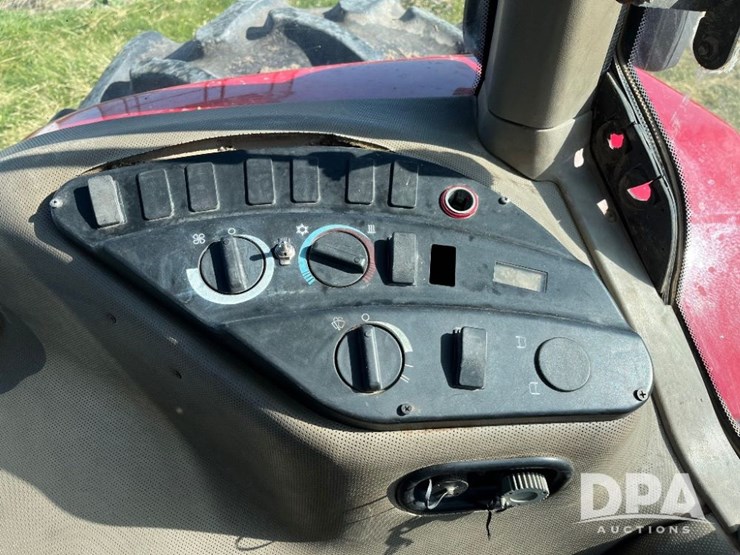 2004-case-ih-mx285-image-47