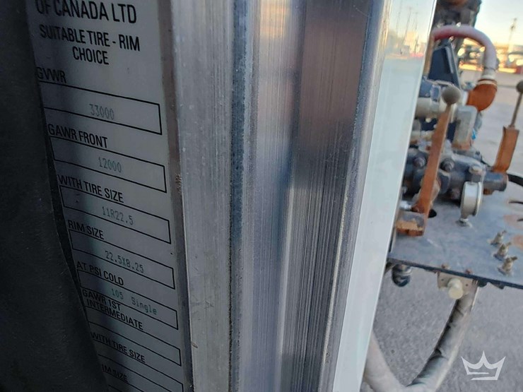 2016-peterbilt-337-image-54