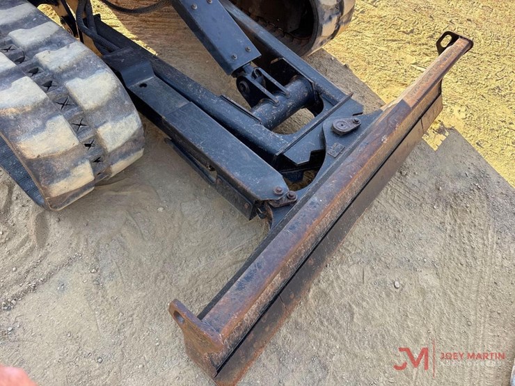 2018-caterpillar-305e2-cr-image-9