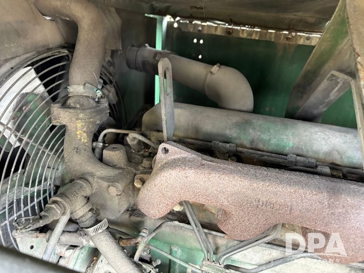 john-deere-185-image-15