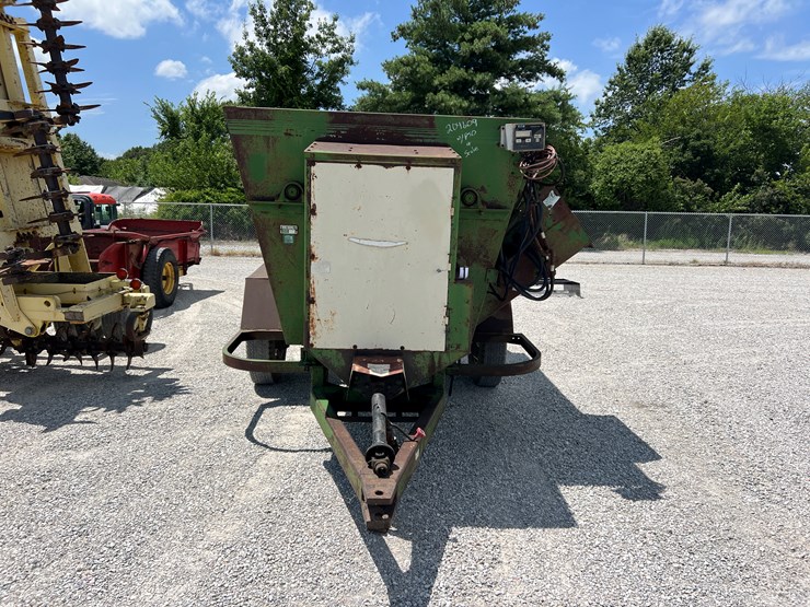 #204609-•-henke-b240-tmr-image-2